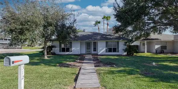 312 Sea Side Drive