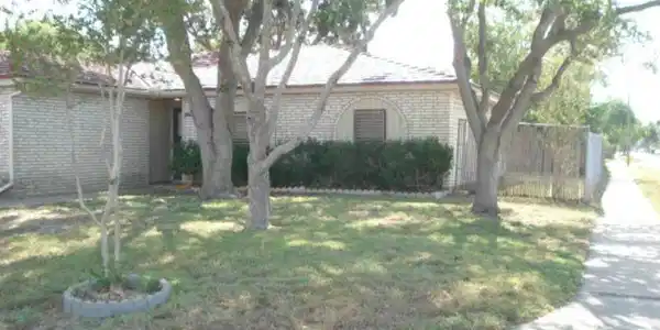 2222 Meadowgrove Drive