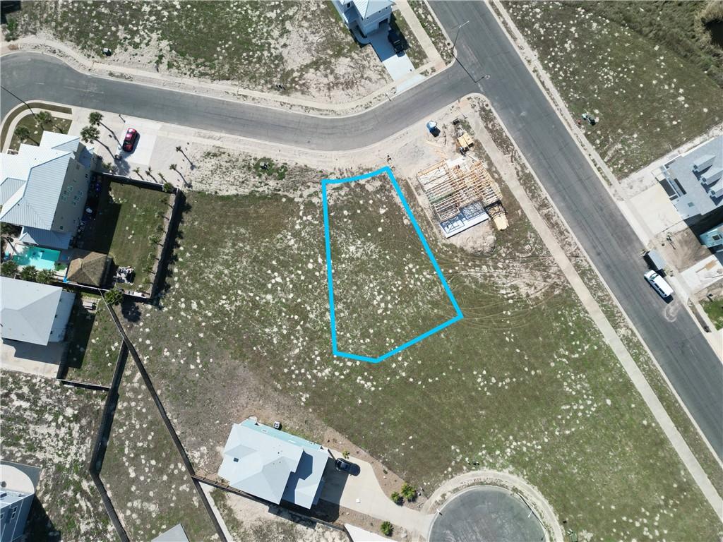 Image 4: Aerial view of 142 Bikini
