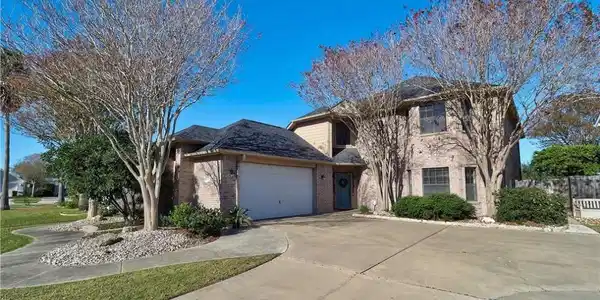 8221 Etienne Drive