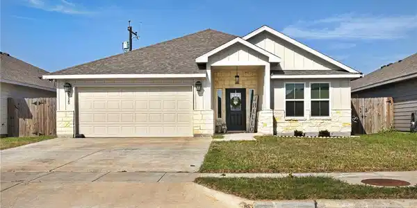 3125 Creek Side Drive