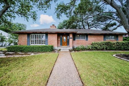 750 Bradshaw Drive