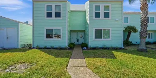 406 Nassau Drive