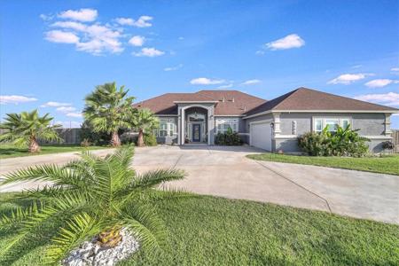 1154 Hyde Park Drive