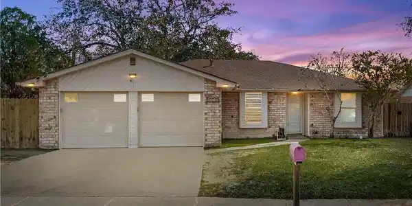 4220 Wandering Creek Drive