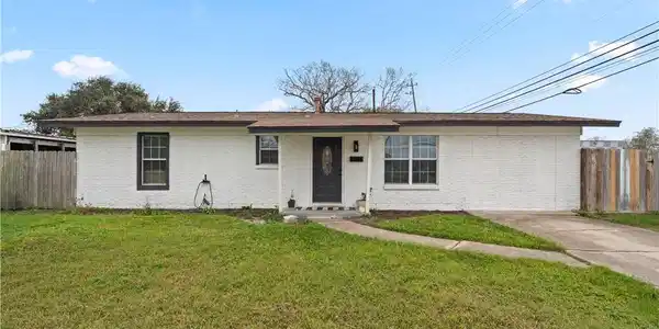 5801 Lucille Drive
