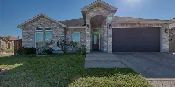 6041 Adrian Drive