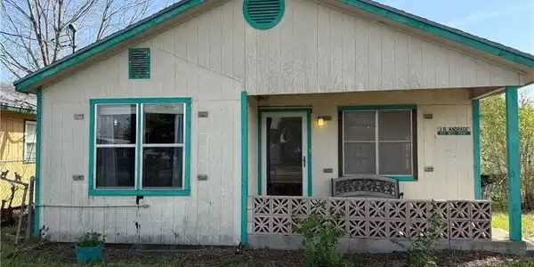 937 W Point