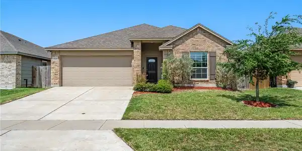 2121 Spoonbill Drive