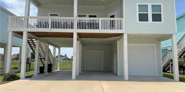 155 Paradise Drive