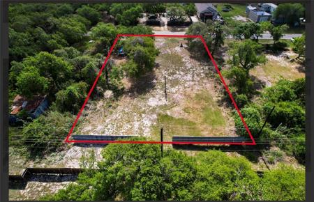 Lot 13 & 14 N 8th Street