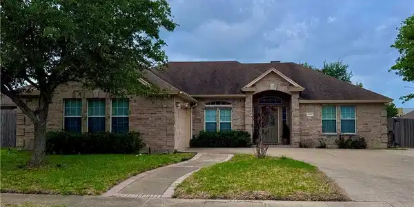 7601 Bayonne Drive