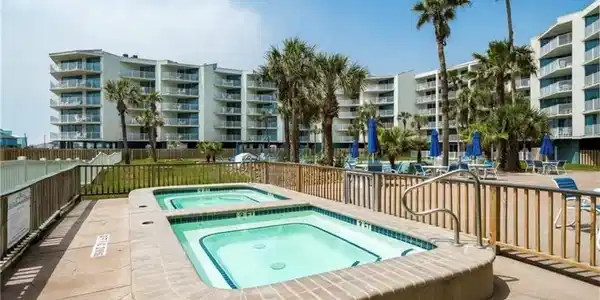 800 Sandcastle Drive
