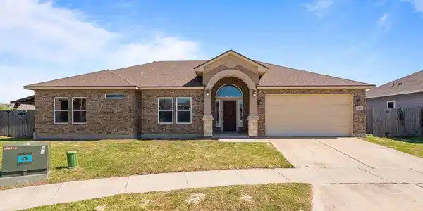 1126 Blackbuck Lane