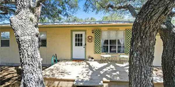 90 Griffith Drive