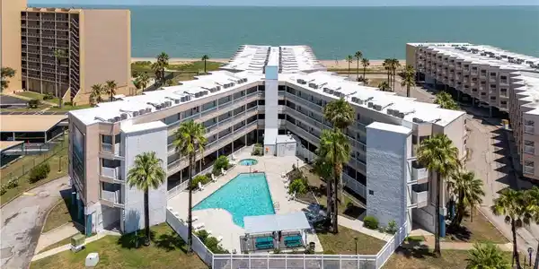 3938 Surfside Boulevard