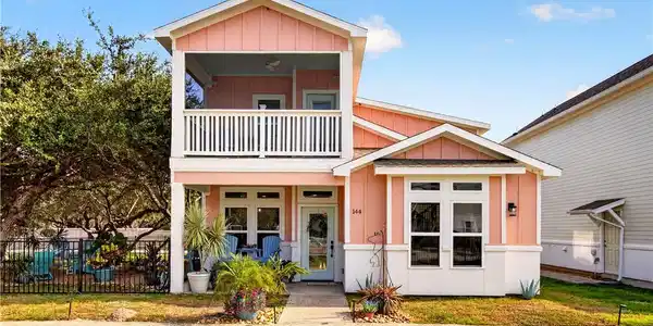 144 Lavaca Circle