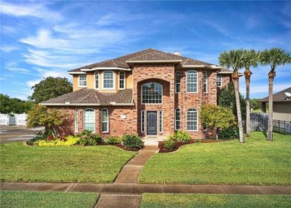 522 Pinehurst