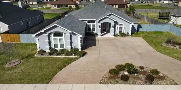 2557 Pacific View