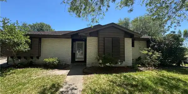 1818 Brazos Drive