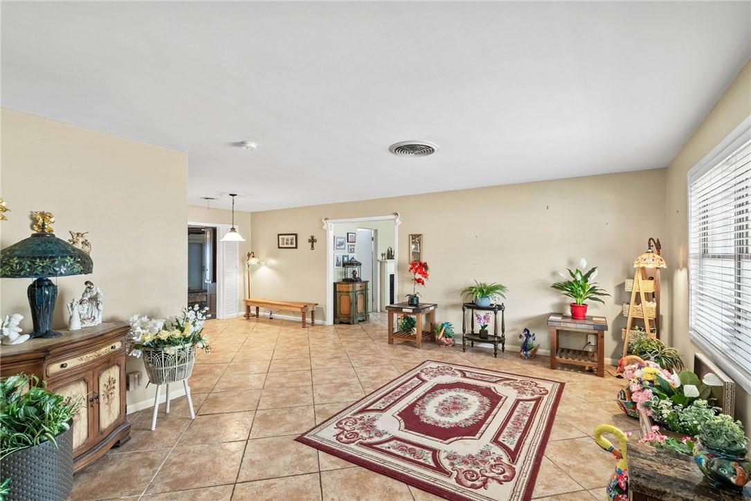 Image 3: Formal Living room