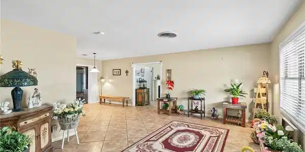 Image 3: Formal Living room