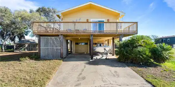 118 Las Palmas Drive