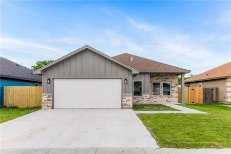 2513 Luzius Drive