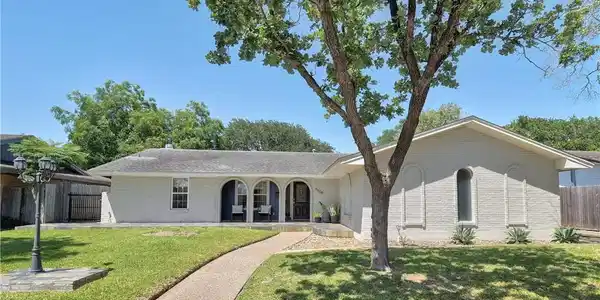 4606 DEEPDALE