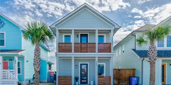 240 Nautilus Street