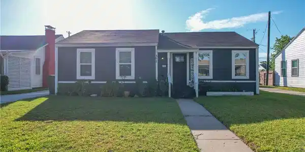 357 W Saxet Drive