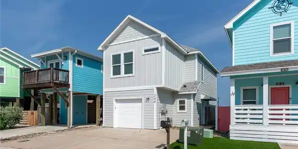 248 Nautilus Street