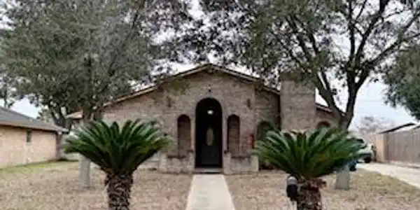 5813 Llano Drive