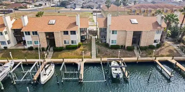 15421 Seamount Cay Court