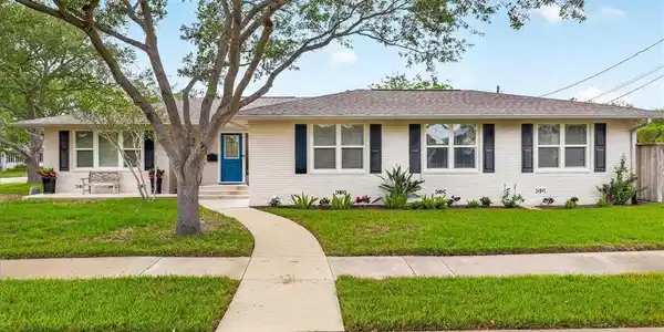 129 Rainbow Lane