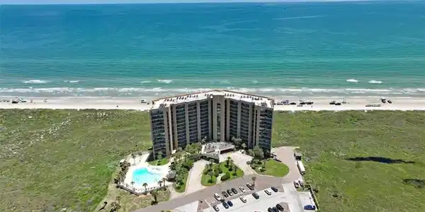 6745 Seacomber