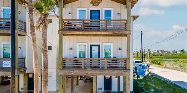 1002 State Highway 361