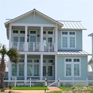 408 Mermaid Tail Lane