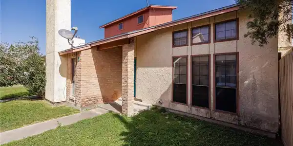 11205 Willowood Creek Drive