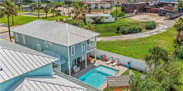628 Banyan Beach Drive