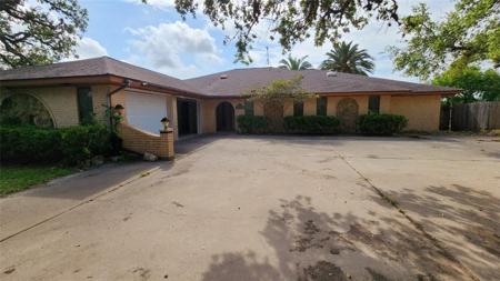 2747 Chandler Place