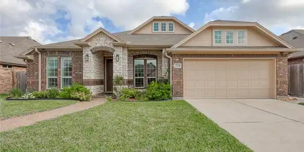 7518 Idle Hour Drive