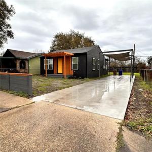 4414 Valdez Drive