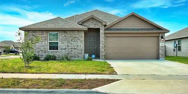 3901 Jayden Drive