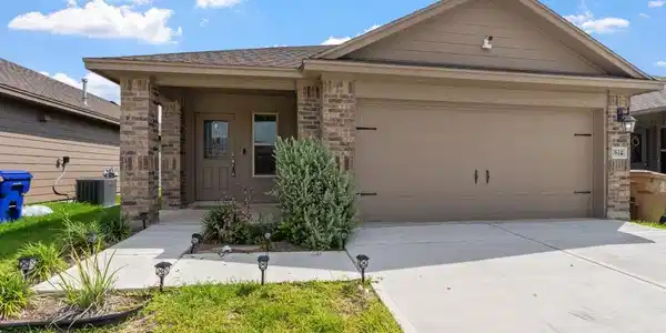 7614 Cowboy Trail