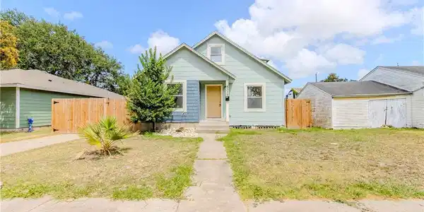 4338 Cottage Street