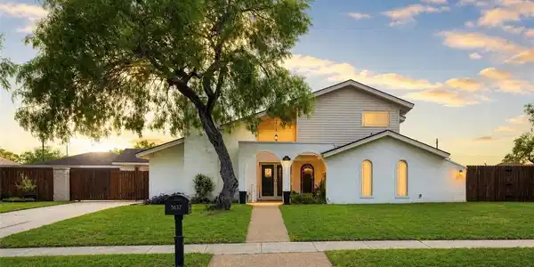 3637 Castle River Drive