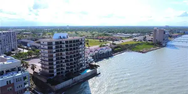 4500 OCEAN Drive