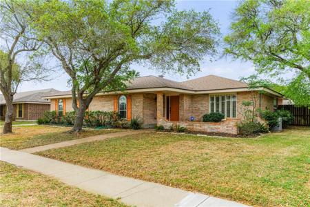 6721 Sahara Drive