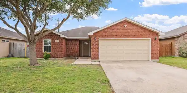 3313 Creek Side Drive